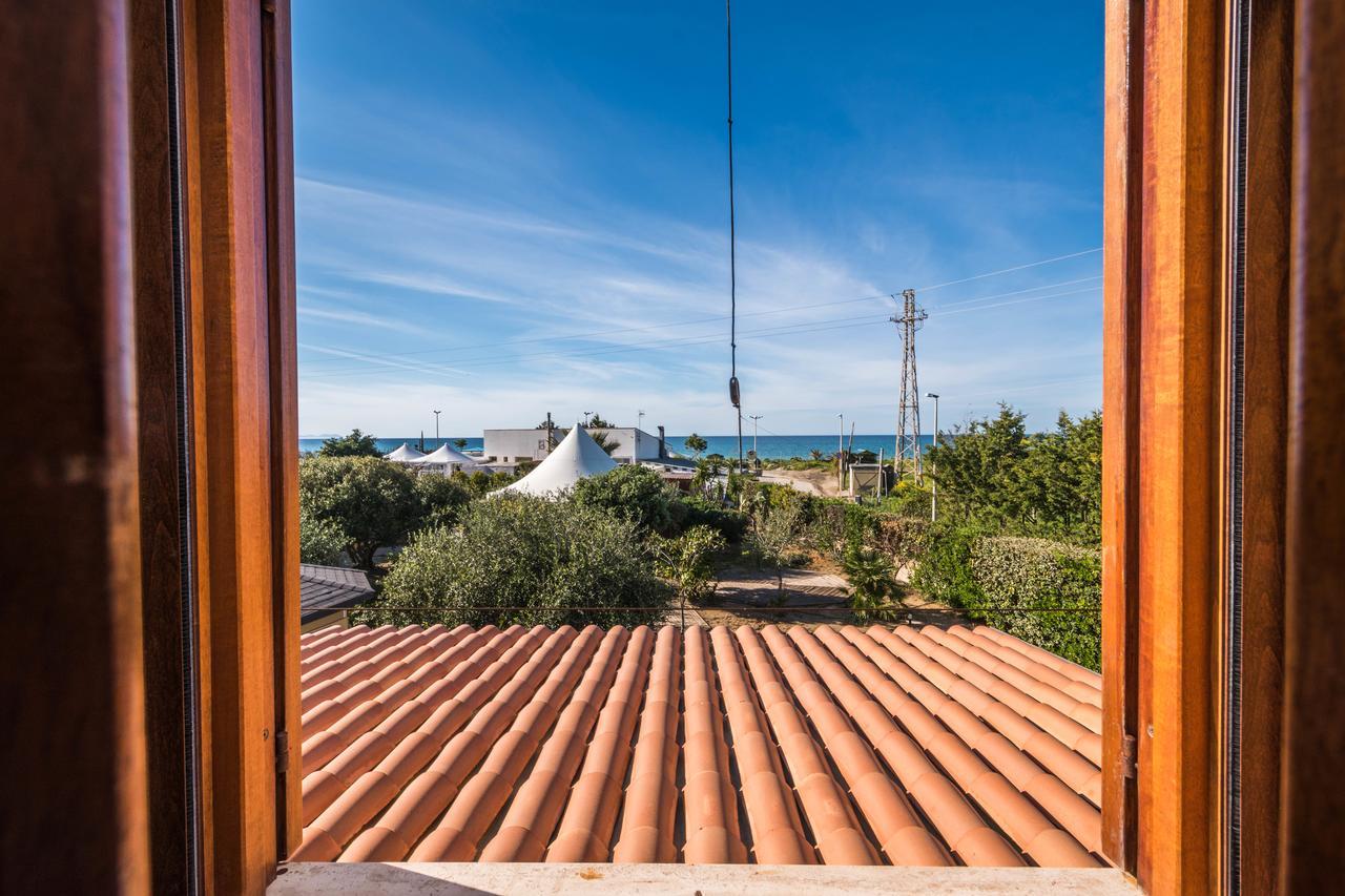 B&B Le Dune Lascari Exterior photo