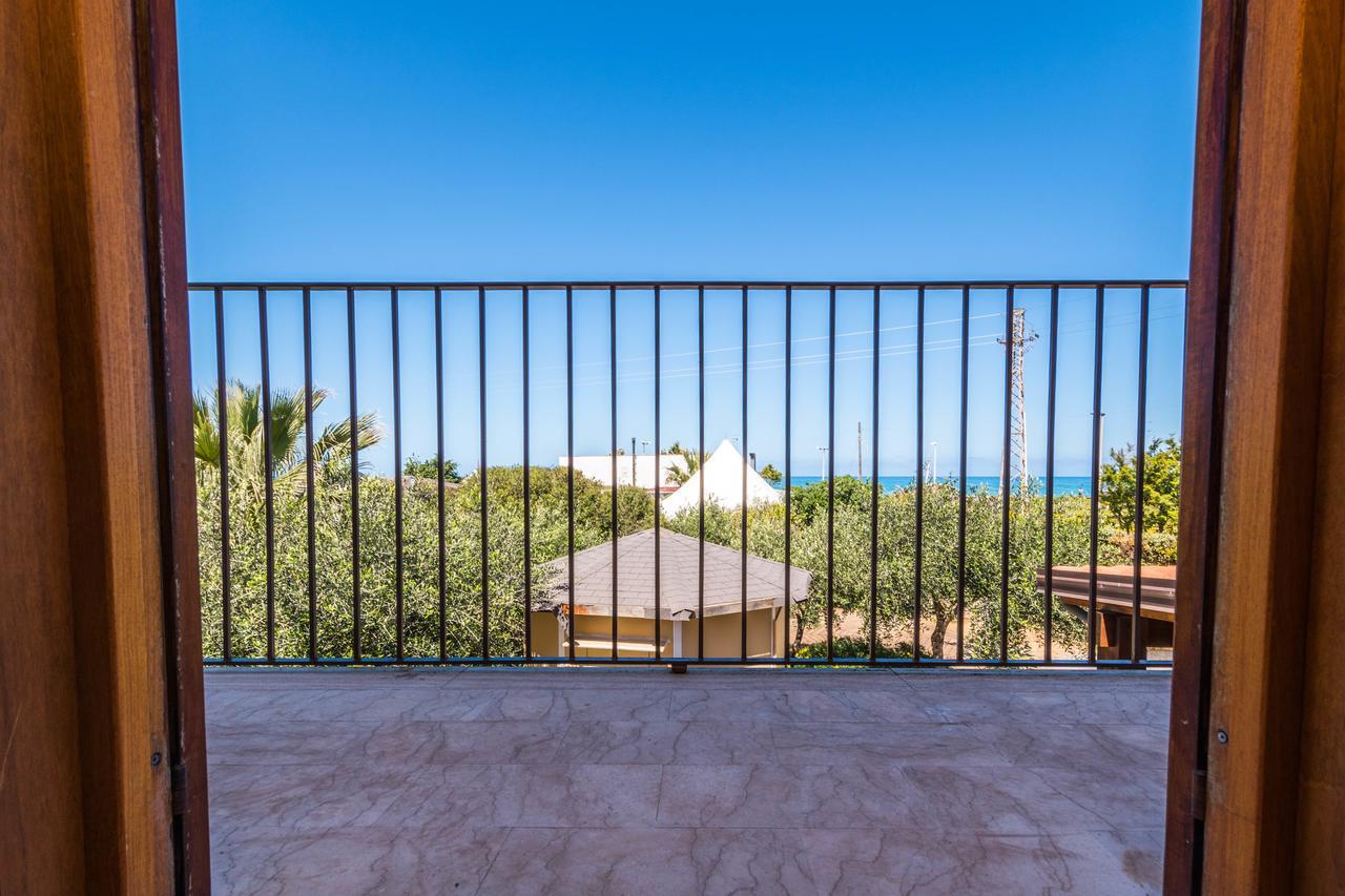 B&B Le Dune Lascari Exterior photo