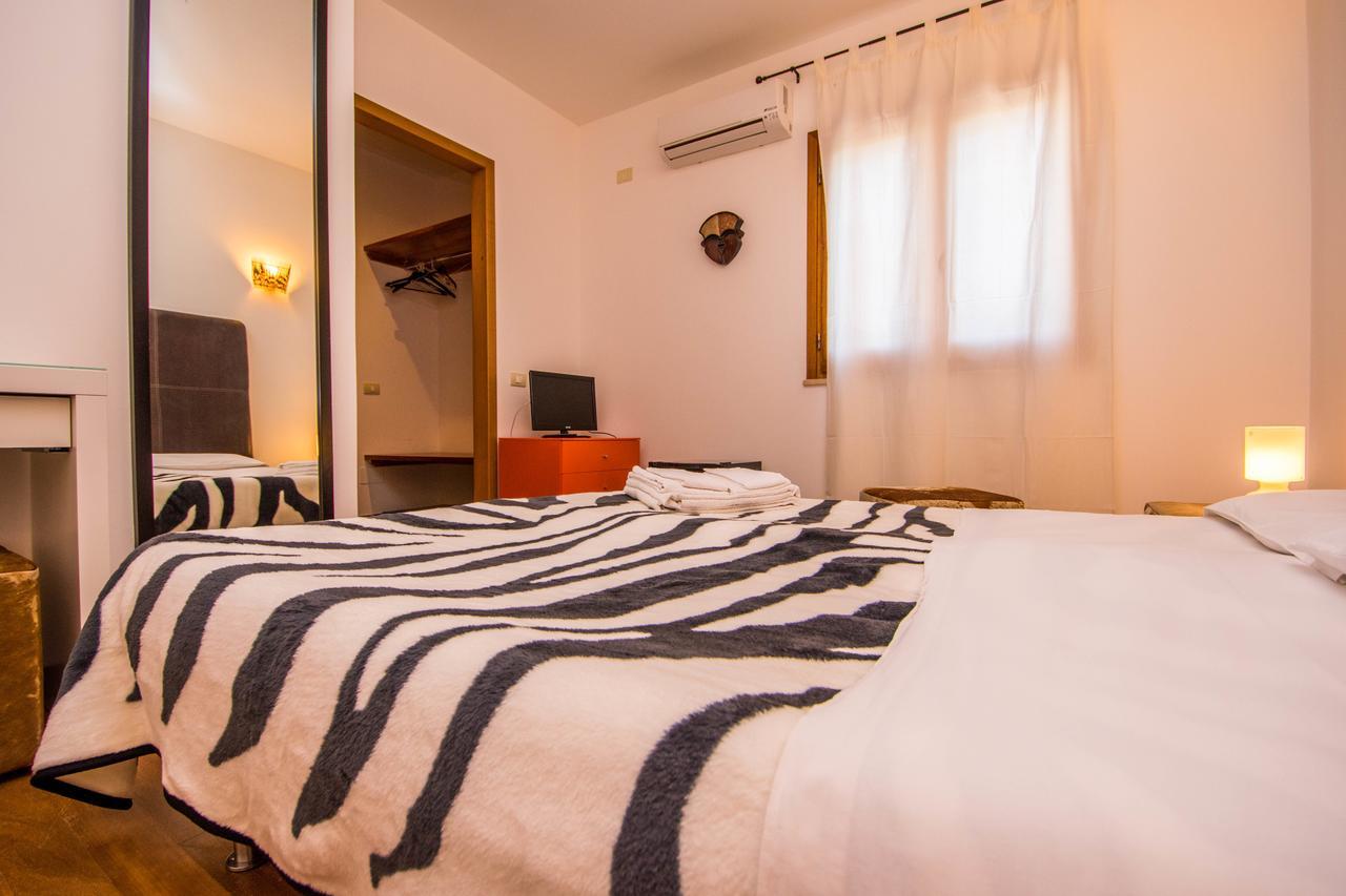 B&B Le Dune Lascari Exterior photo