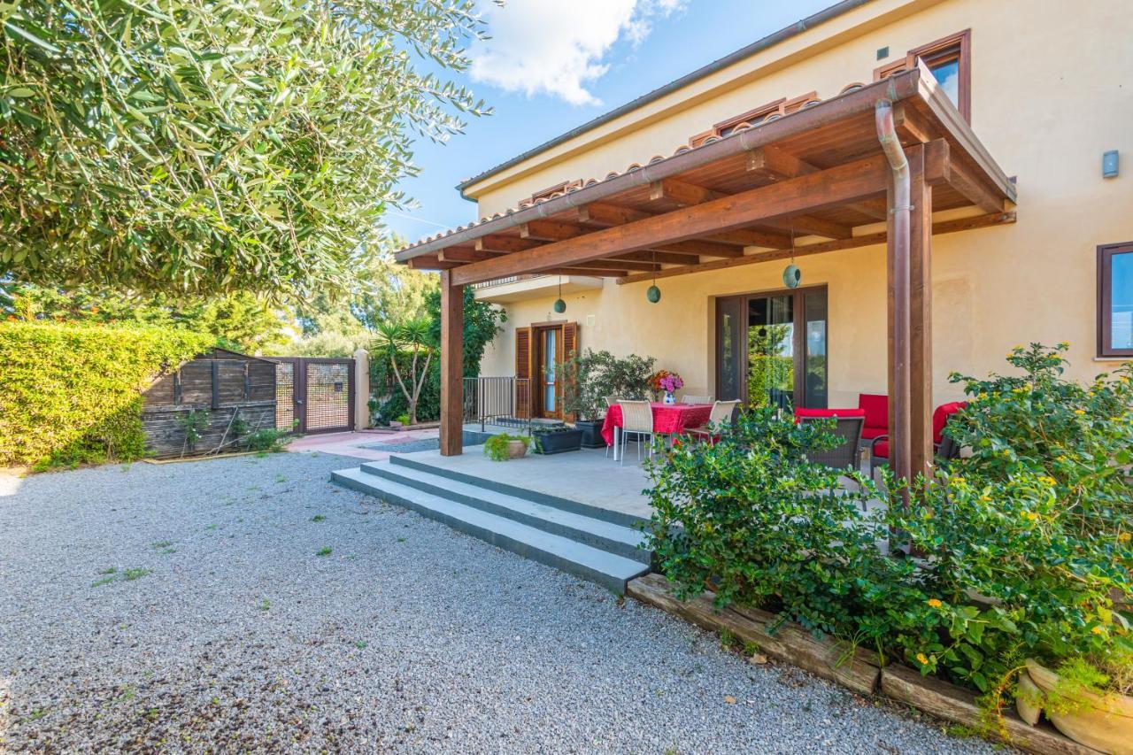 B&B Le Dune Lascari Exterior photo
